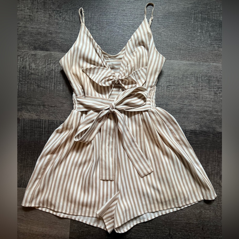 Women’s Tan/Cream One Clothing Striped Romper, Medium